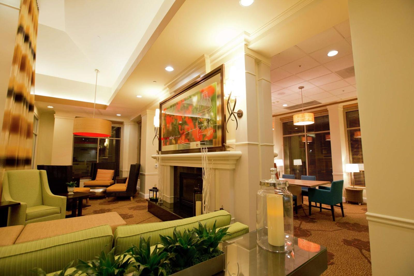 Hilton Garden Inn Oxnard/Camarillo Main image 1